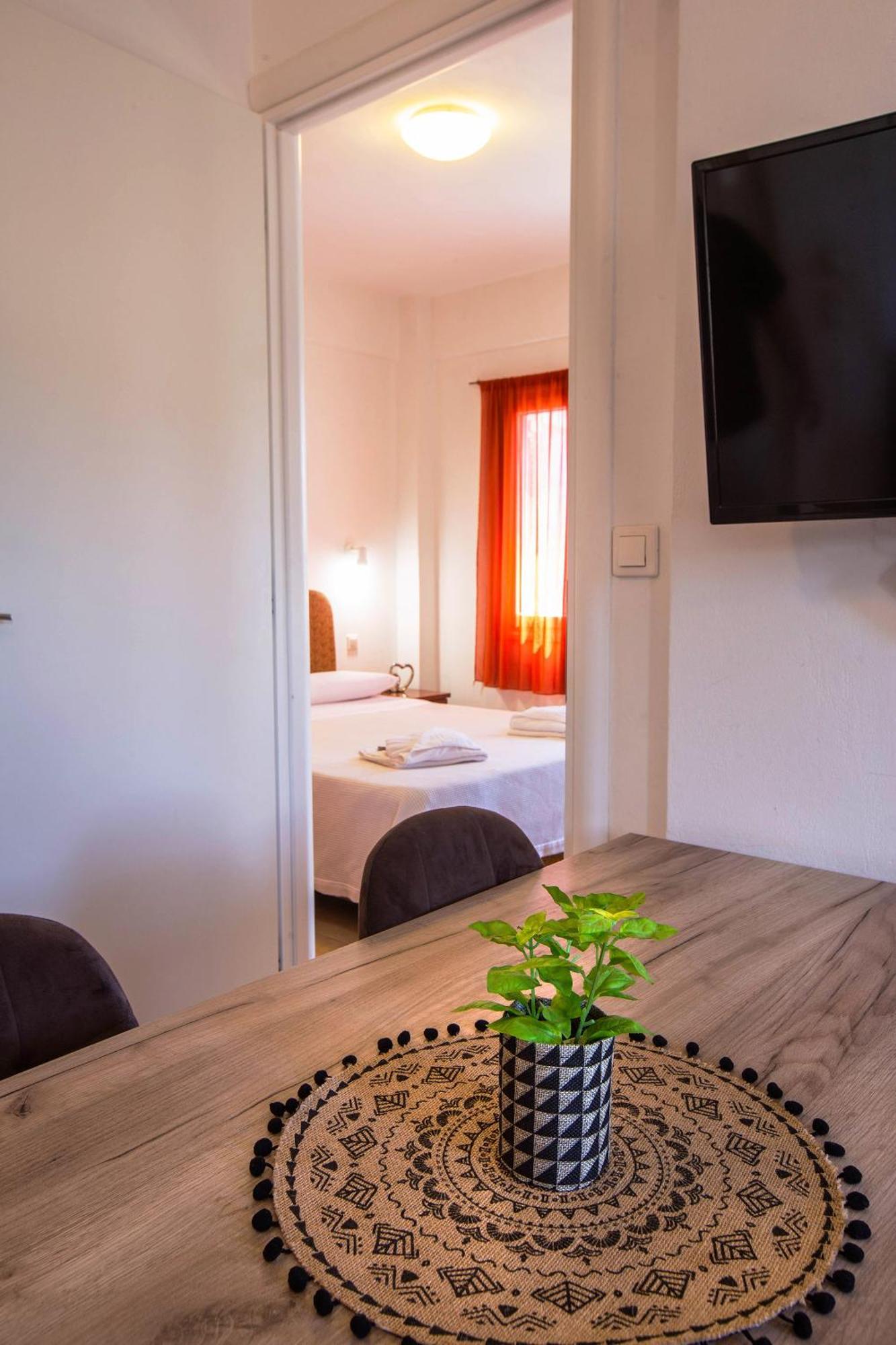 Romanos Beach Villas Luaran gambar