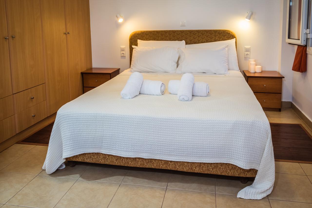 Romanos Beach Villas Luaran gambar